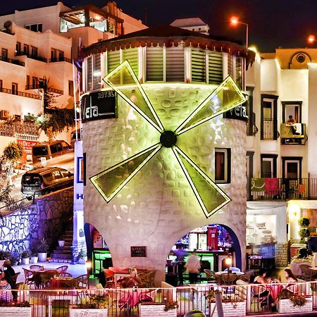 גומבט Sky Vela Hotel & Suites מראה חיצוני תמונה
