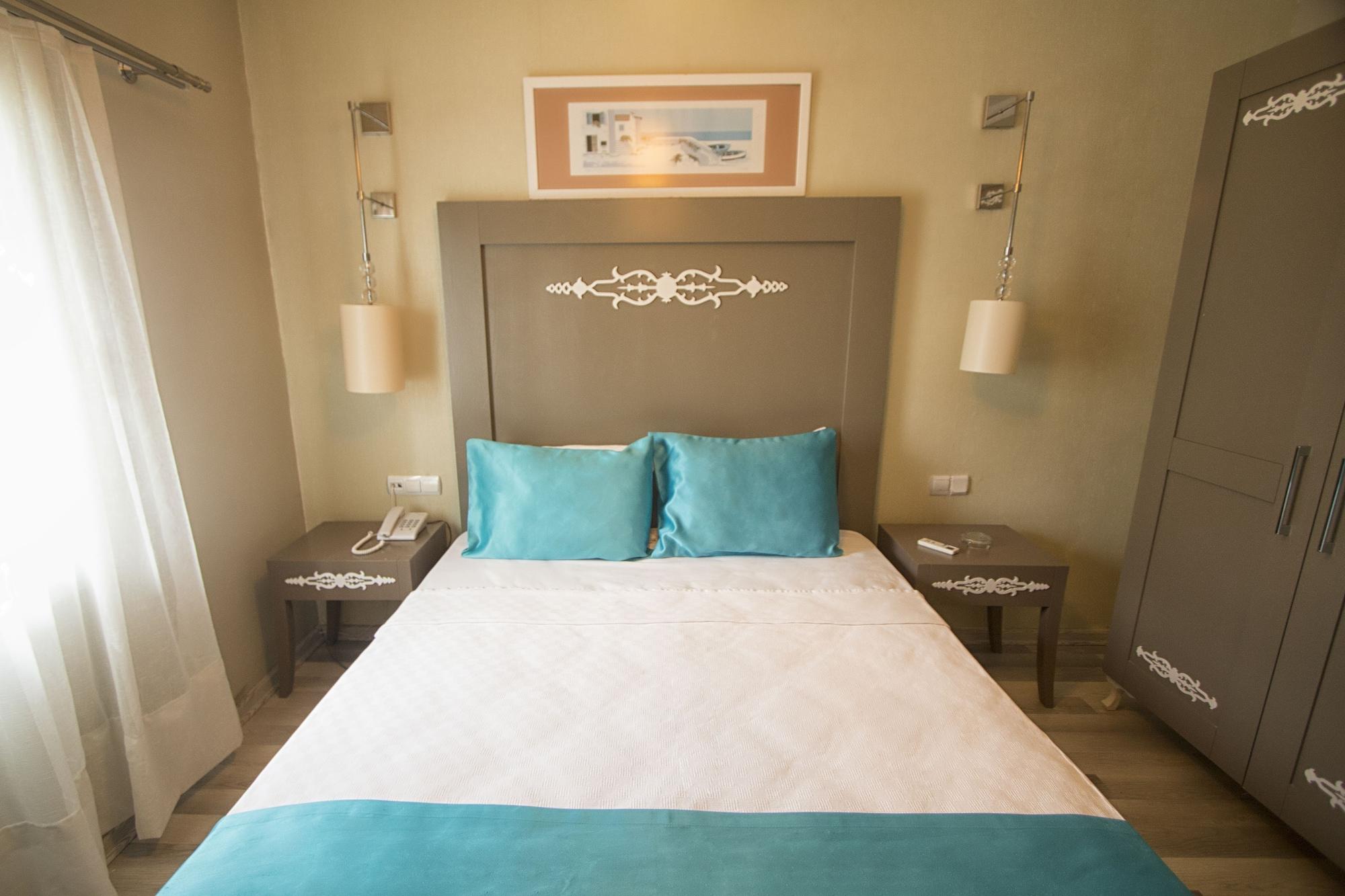 גומבט Sky Vela Hotel & Suites מראה חיצוני תמונה
