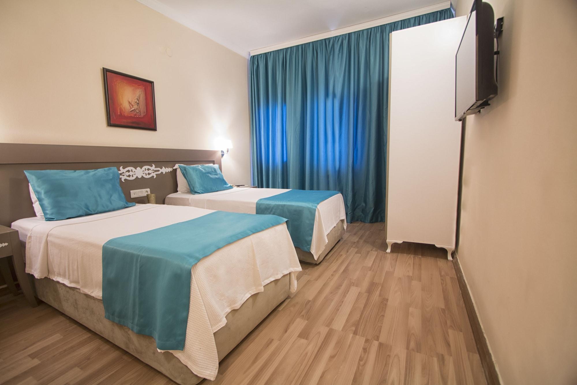 גומבט Sky Vela Hotel & Suites מראה חיצוני תמונה