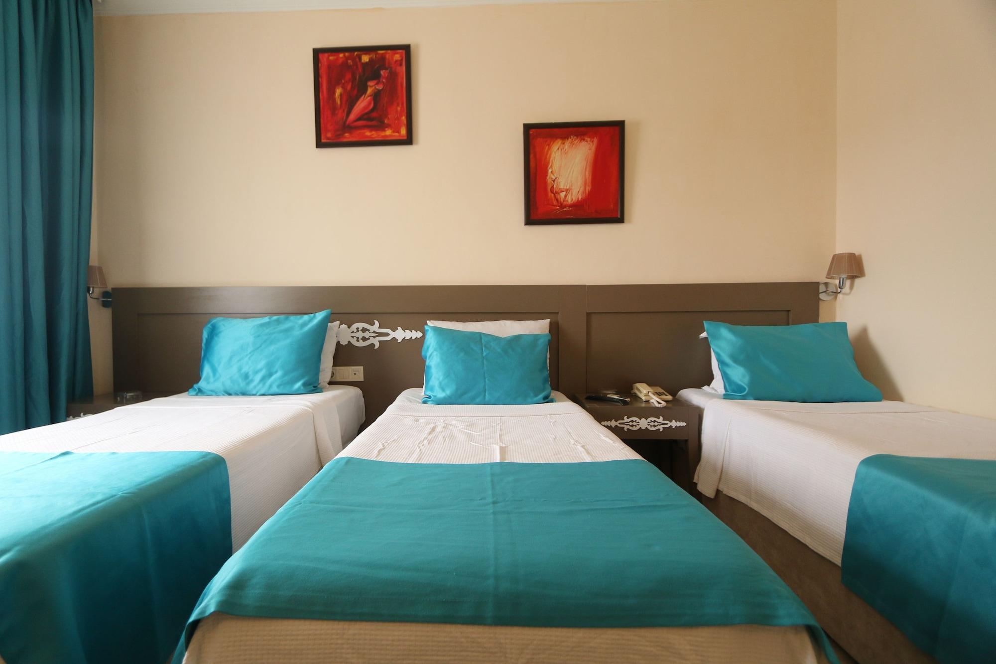 גומבט Sky Vela Hotel & Suites מראה חיצוני תמונה