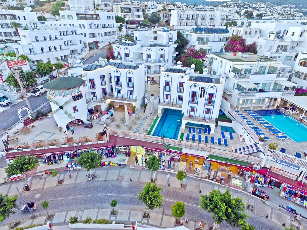 גומבט Sky Vela Hotel & Suites מראה חיצוני תמונה