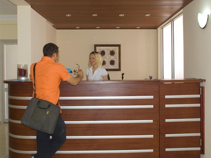 גומבט Sky Vela Hotel & Suites מראה חיצוני תמונה