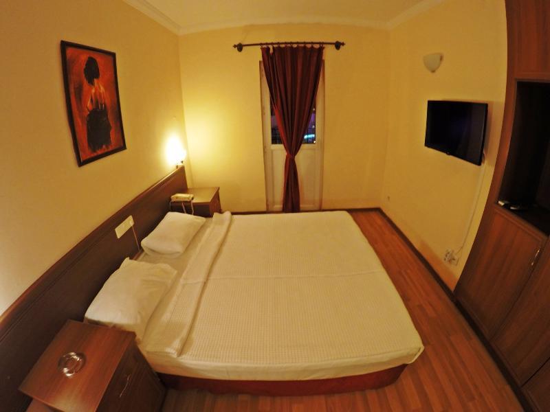 גומבט Sky Vela Hotel & Suites מראה חיצוני תמונה