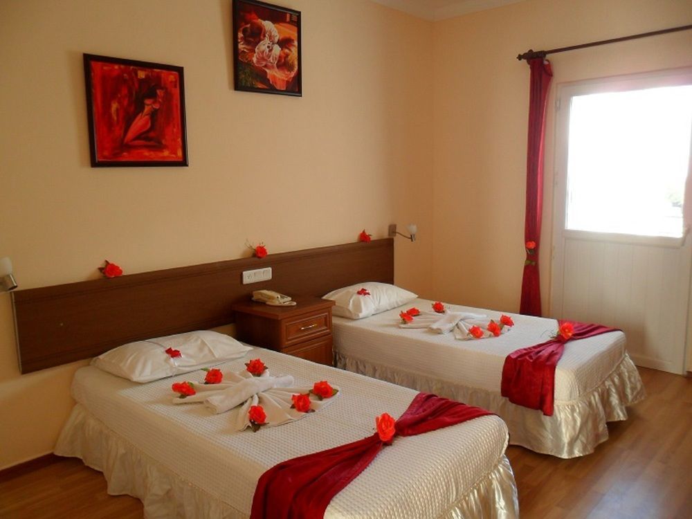 גומבט Sky Vela Hotel & Suites מראה חיצוני תמונה